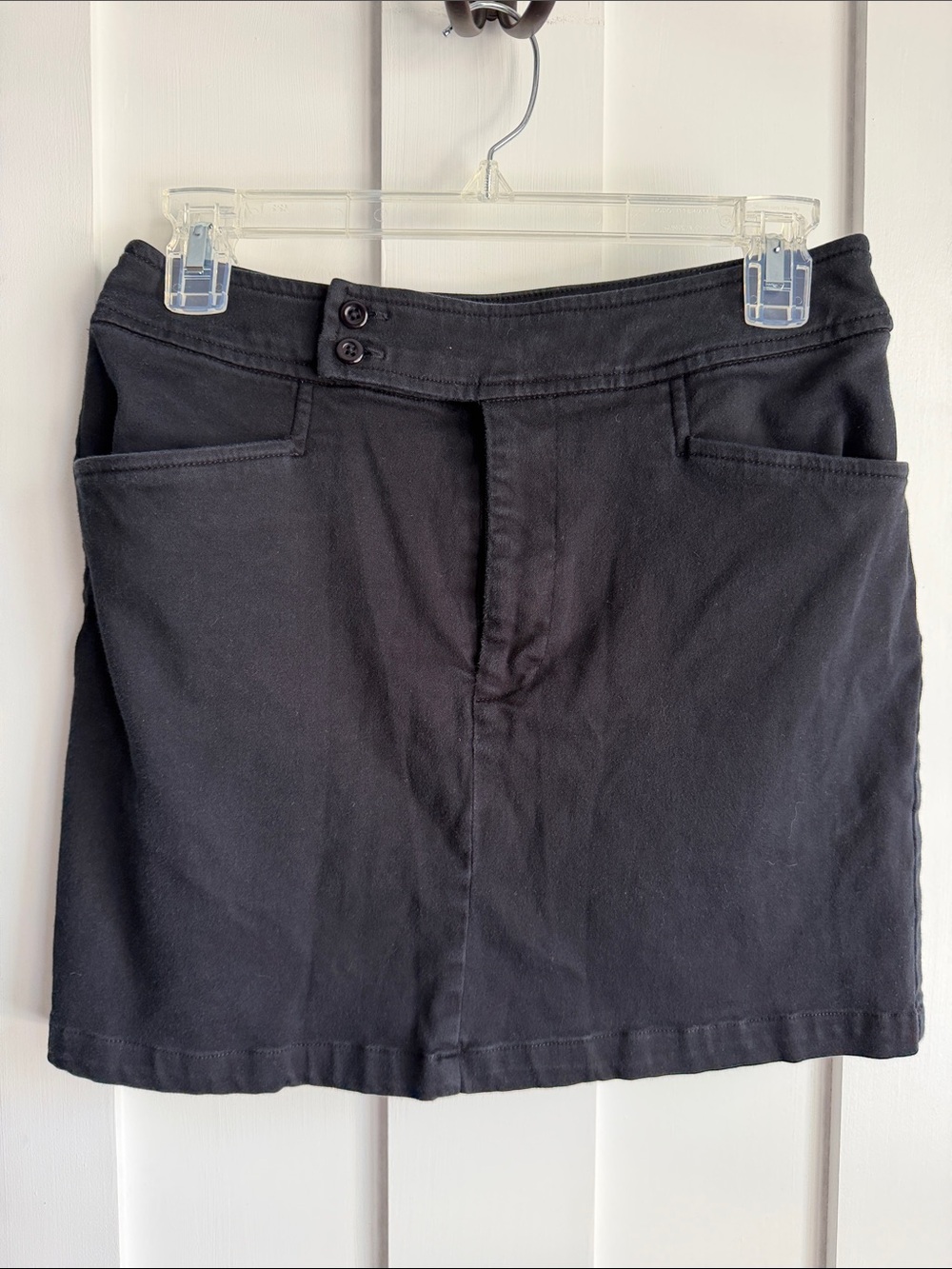 Vintage Old Navy Black Mini Skirt with Front Pockets